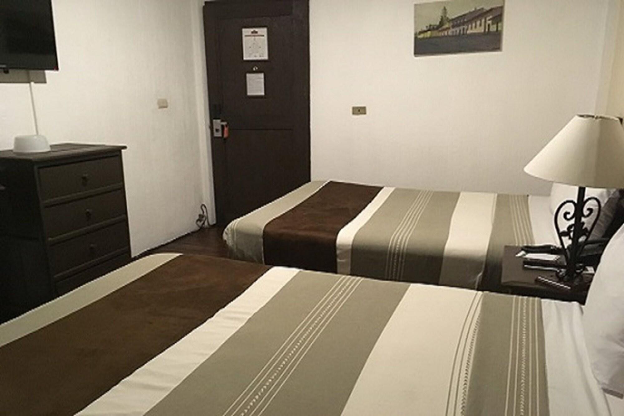 Hotel Mision Халапа Экстерьер фото